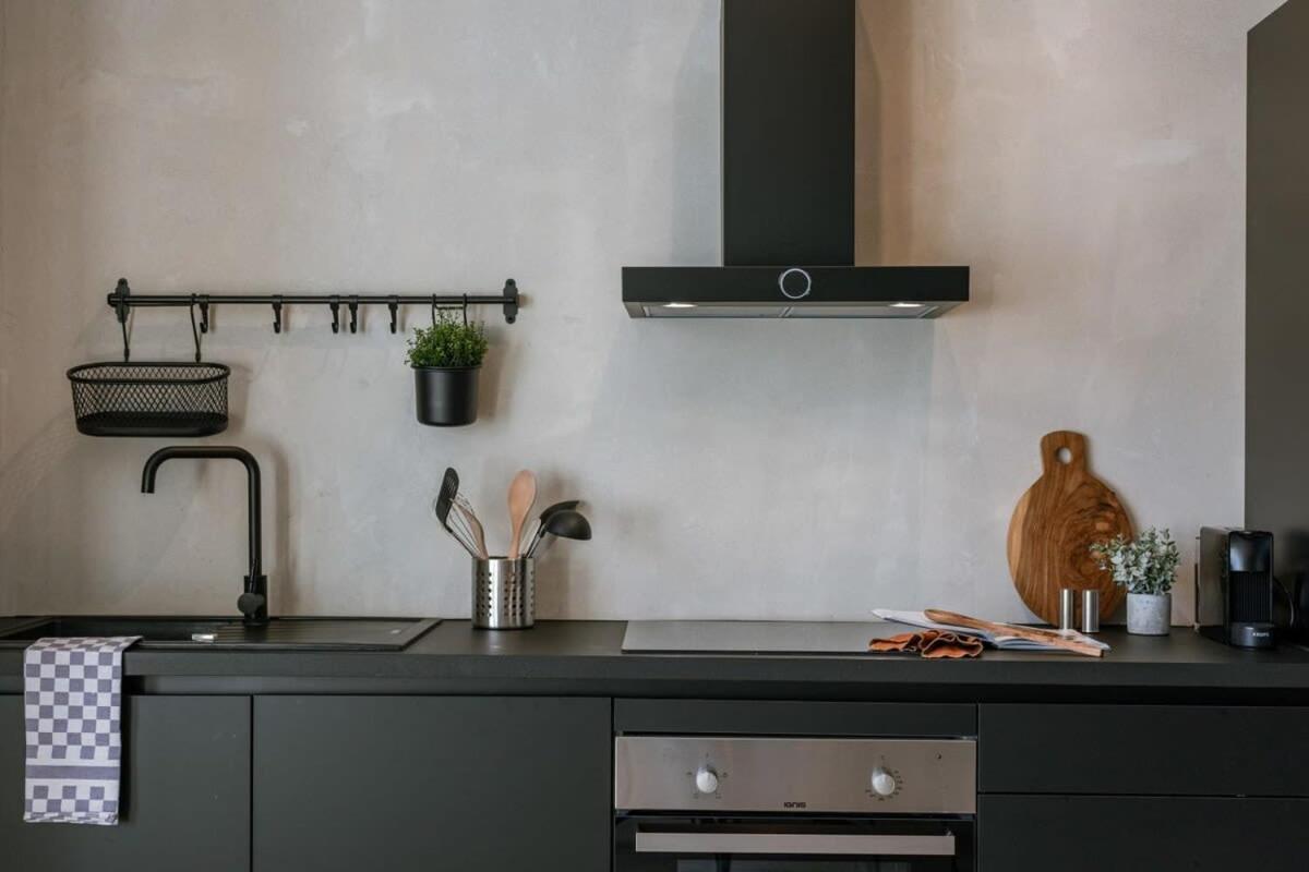 Huswell - Industrial Apartment With Terrace In Anvers Exterior foto